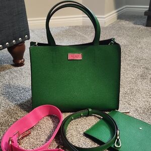 Kate Spade Green Satchel                           I ACCEPT MOST OFFERS!